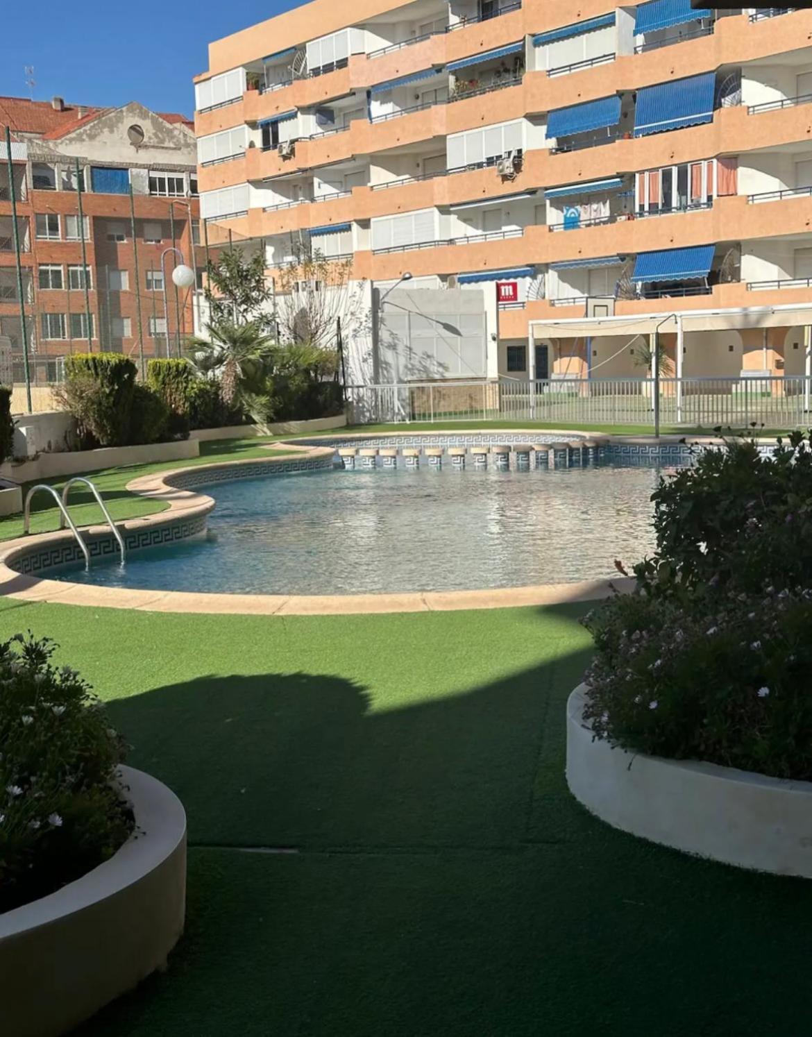 Apartament Marina Torrevieja Zewnętrze zdjęcie